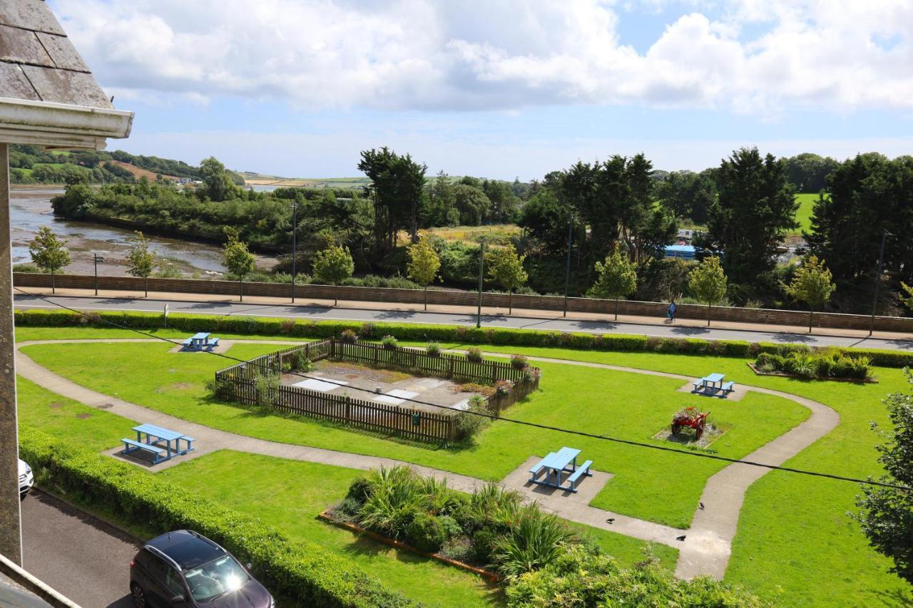 Long Quay Apartments, Clonakilty Exterior foto